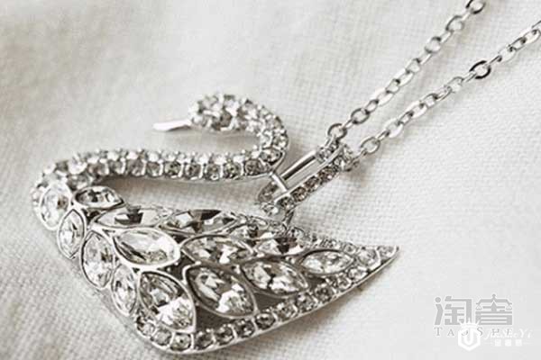 施华洛世奇项链