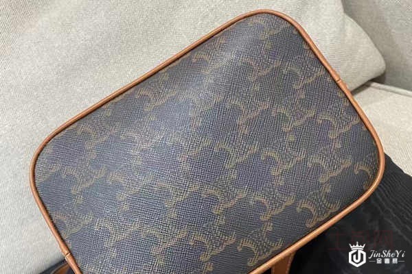 思琳celine包包回收一般几折才算合理？