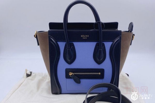 赛琳标志印花帆布女士马鞍包实拍 赛琳标志印花帆布女士马鞍包实拍