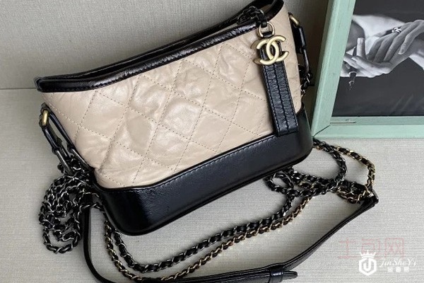 香奈儿流浪包外观展示