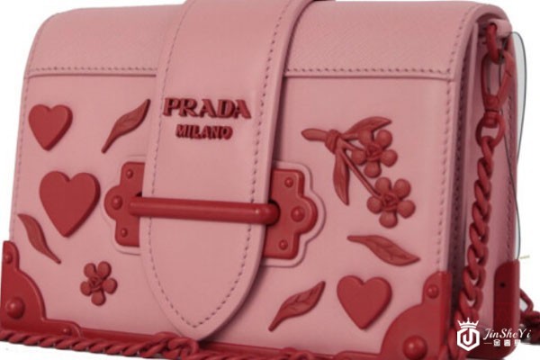 普拉达红色爱心粉色情人节款单肩包实拍