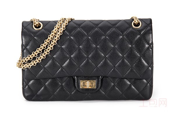 香奈儿黑金荔枝皮2.55口盖包包外观展示 香奈儿黑金荔枝皮2.55口盖包包外观展示