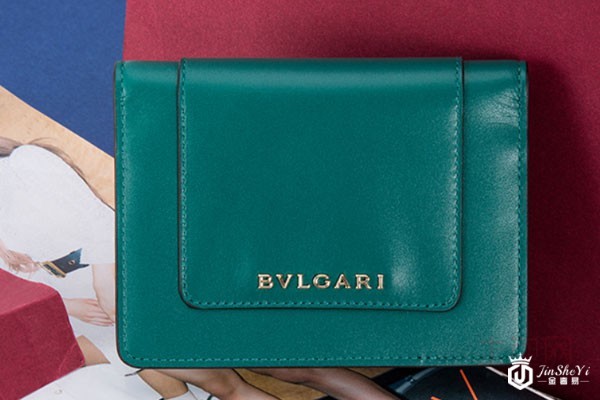 宝格丽蛇头款式祖母绿牛皮包包背面实拍