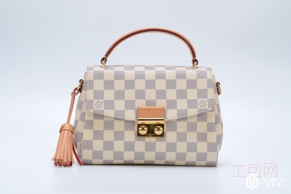 二手lv白棋盘流苏邮差包外观展示 二手lv白棋盘流苏邮差包外观展示