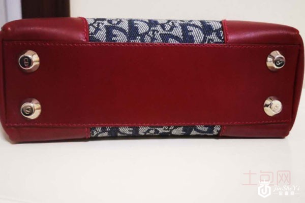 奢侈品迪奥老花牛皮手提包底部 奢侈品迪奥老花牛皮手提包底部