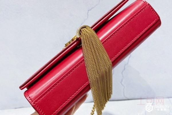 圣罗兰红色mini流苏包包底部展示