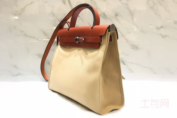 爱马仕帆布拼酒红牛皮herbag单包侧面