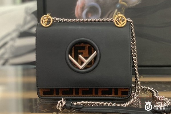 二手芬迪KAN I系列黑色牛皮拼丝绒单肩包