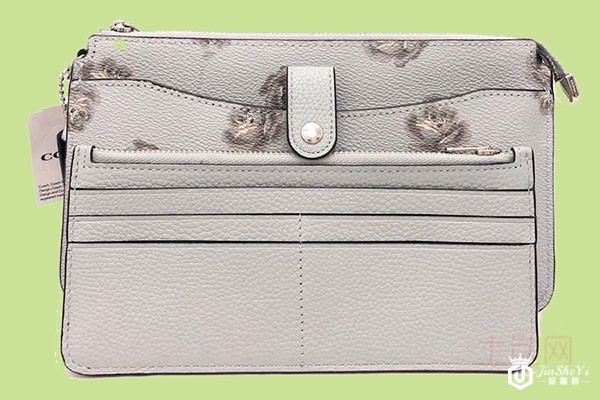 驰1941限量涂鸦二手包包回收的价钱为何也会不高？