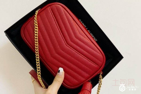 圣罗兰相机包包回收多少钱?百搭的它让你充满时尚气息 圣罗兰相机包包回收多少钱?百搭的它让你充满时尚气息