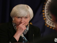 中国大妈抢购黄金