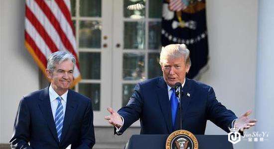 1532051661687280.jpg 特朗普与鲍威尔.jpg