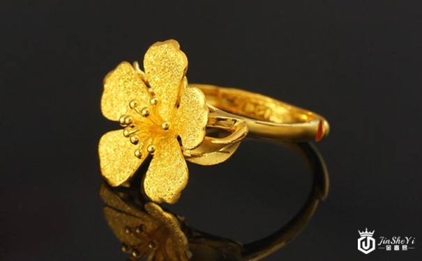 黄金镯子卖要给折旧费吗