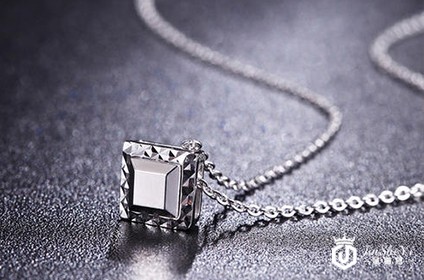 今日铂金价回收多少钱一克