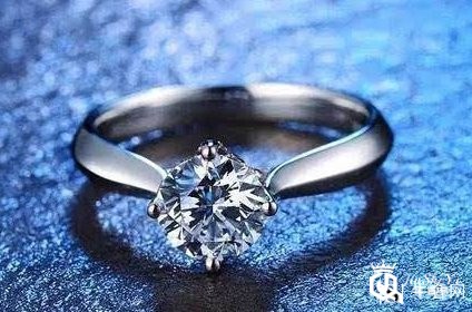 蒂芙尼铂金戒指回收价格多少