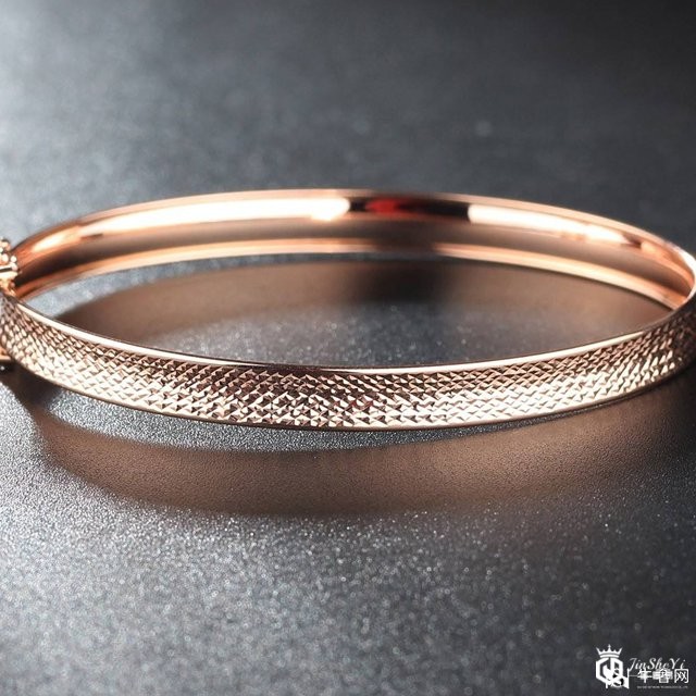 黄金钻石戒指回收