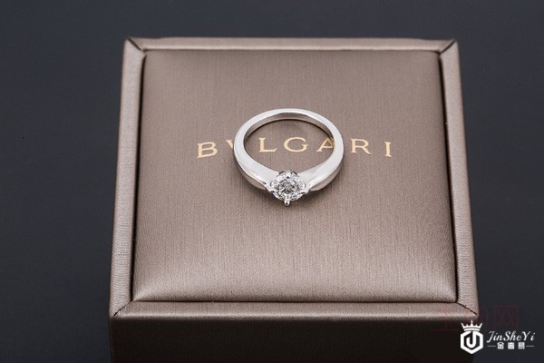 宝格丽钻戒系列稀缺 回收钻石路漫漫