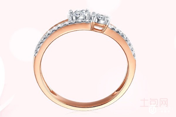 谢瑞麟钻戒展示图