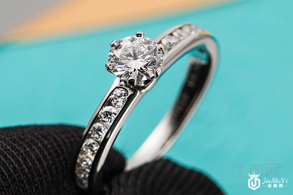 二手95新蒂芙尼34分钻戒实拍图 二手95新蒂芙尼34分钻戒实拍图