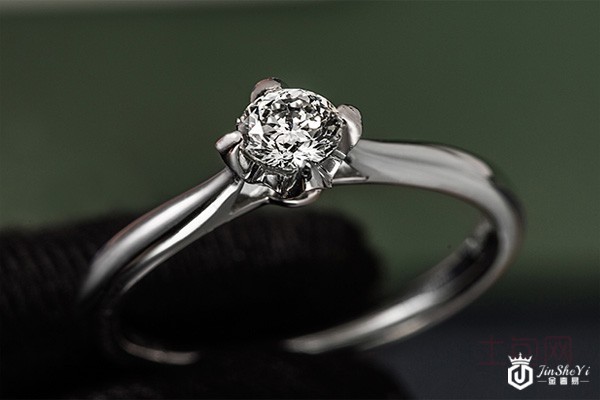 二手95新周大生30分钻戒展示图 二手95新周大生30分钻戒展示图