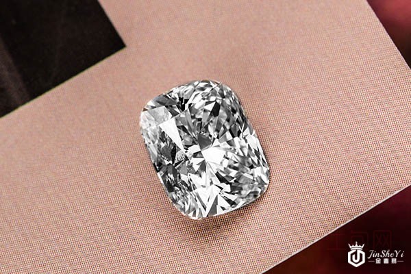 钻石戒指回收多少钱 看“钻”就知道