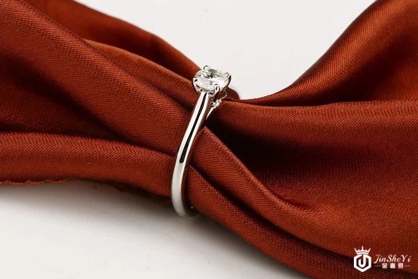 铂金钻戒回收带货之王 卡地亚PT950铂金有苦难言 铂金钻戒回收带货之王 卡地亚PT950铂金有苦难言