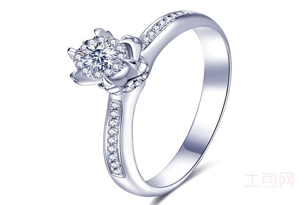 IDo18K花头造型钻戒正面展示图 IDo18K花头造型钻戒正面展示图