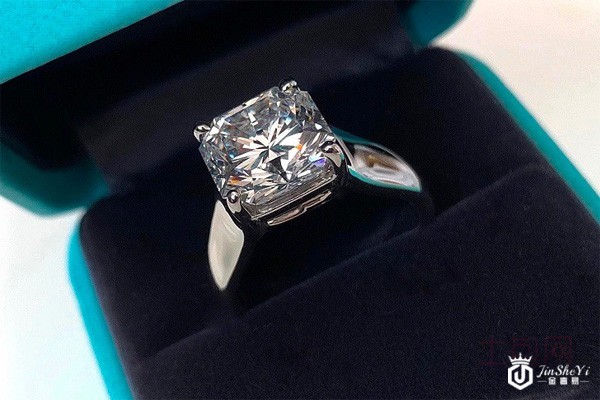 二手99新蒂芙尼4.13ct铂金方形钻戒实拍图