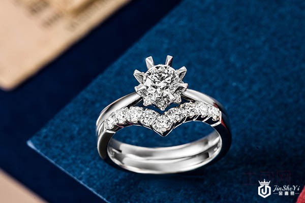 铂金钻戒回收，钻石品质是回收价格的核心因素