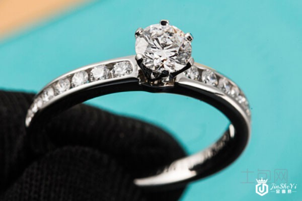蒂芙尼30分铂金钻石戒指实拍