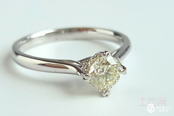 克徕帝0.501克拉18k白金钻石戒指实拍 克徕帝0.501克拉18k白金钻石戒指实拍
