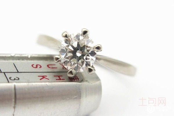 二手9成新金伯利1.01克拉钻戒展示图 二手9成新金伯利1.01克拉钻戒展示图