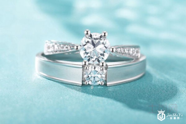 鑫万福18k白金60分钻石戒指实拍