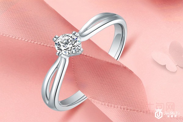 周大福钻戒展示图 周大福钻戒展示图