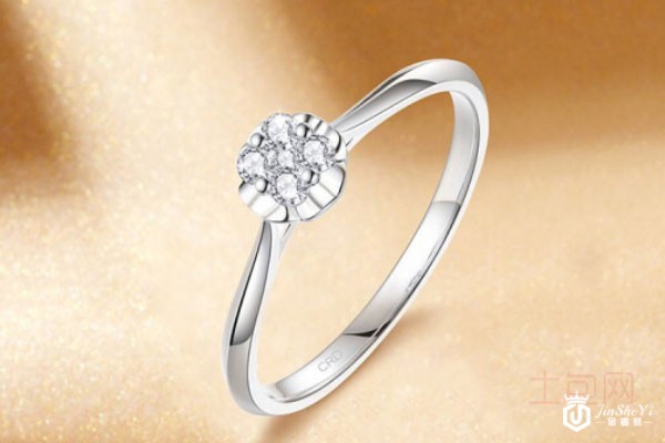 克徕帝星空系列铂金钻石戒指实拍 克徕帝星空系列铂金钻石戒指实拍