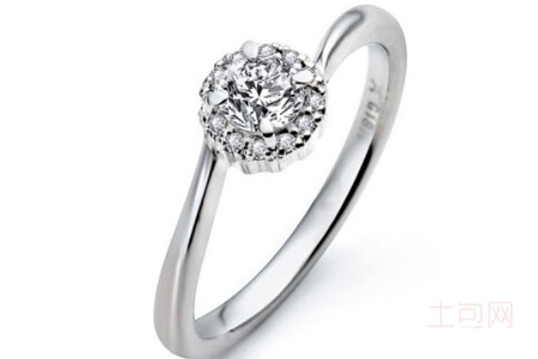 CIRCLE18k白金钻石戒指实拍 CIRCLE18k白金钻石戒指实拍