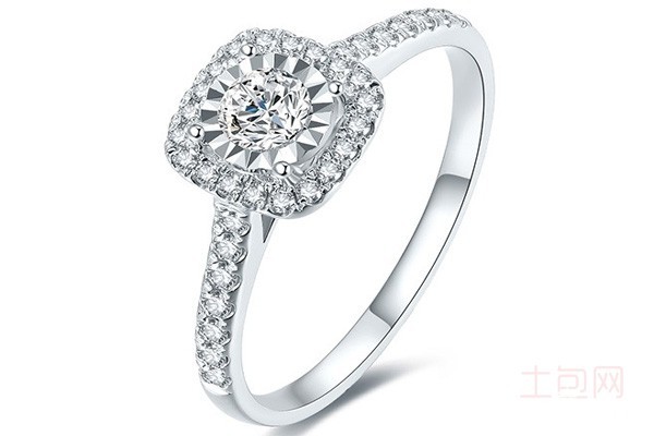 周六福钻戒展示图 周六福钻戒展示图