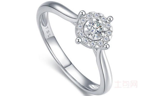 谢瑞麟18k白金50分钻石戒指实拍 谢瑞麟18k白金50分钻石戒指实拍