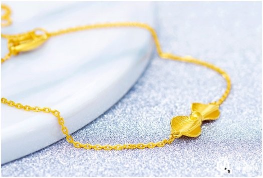 大连周大福黄金首饰回收一克多少钱