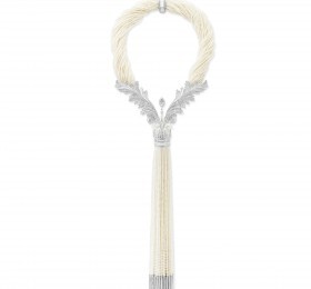 宝诗龙PARIS, VU DU 26 PARIS 巴黎系列Colo<i></i>nne d'Acanthe科林斯立柱项链