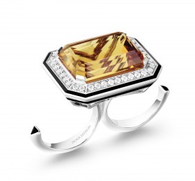 宝诗龙PARIS, VU DU 26 PLACE VENDOME旺多姆系列广场祖母绿切割指间戒