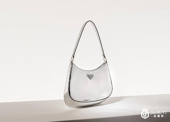 普拉达二手包包多少钱
