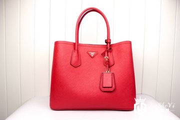 普拉达包包回收