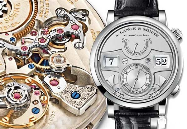 A. LANGE & SÖHNE朗格Lange Zeitwerk Striking Time腕表配备两组音锤、音簧，是比较特别的小自鸣腕表。