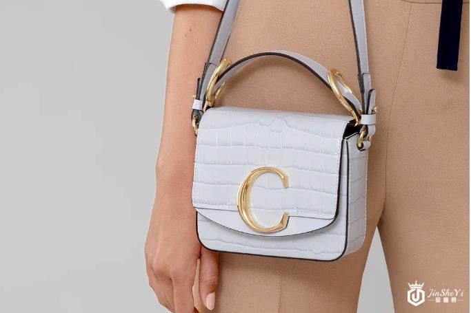 克洛伊包包回收多少钱-金奢易网