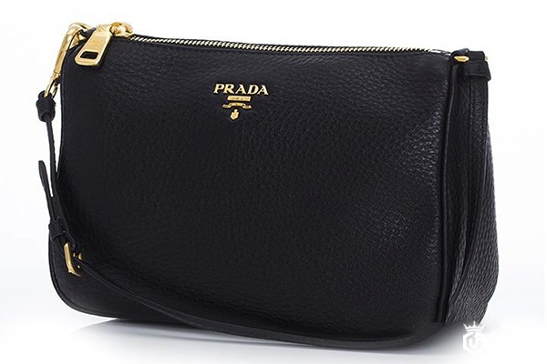 普拉达包包