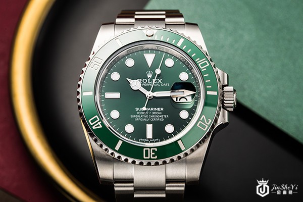 教你两个技巧判断手表是否被拆修过