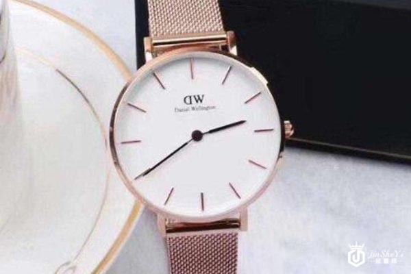 市场上DW手表的评价越来越差