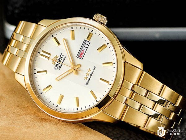 东方双狮钢带高贵金SAB0B007CB腕表展示 东方双狮钢带高贵金SAB0B007CB腕表展示