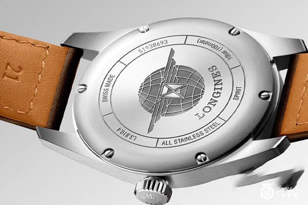 浪琴运动系列L3.811.4.53.6腕表底部展示图